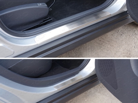Nissan Almera 2014-Накладки на пороги (лист шлифованный)	